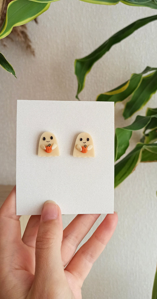 Avelli- Dark glow Ghosts, Halloween Earring, Polymer Clay stud, Cute Ghost, Halloween Earrings Clay, Halloween Charms, Glow in The Dark