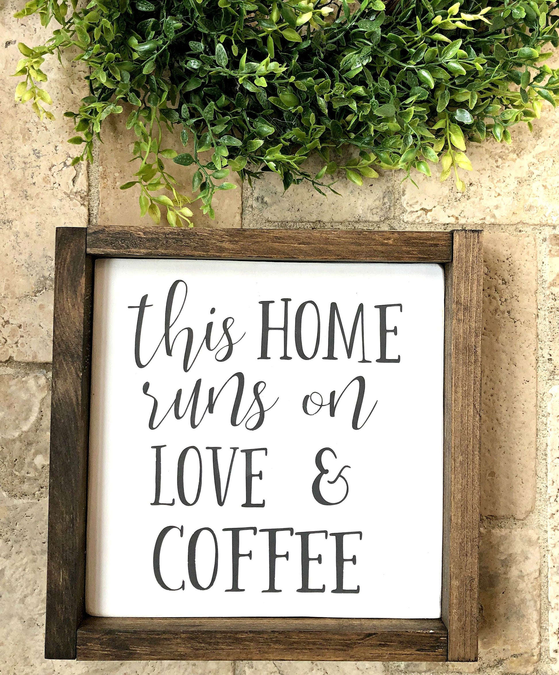 This Home Runs On Love & Coffee Wood Sign, Farmhouse Wood Sign, Kitchen Sign, Coffee Sign, Coffee Bar Signs, Wall Decor