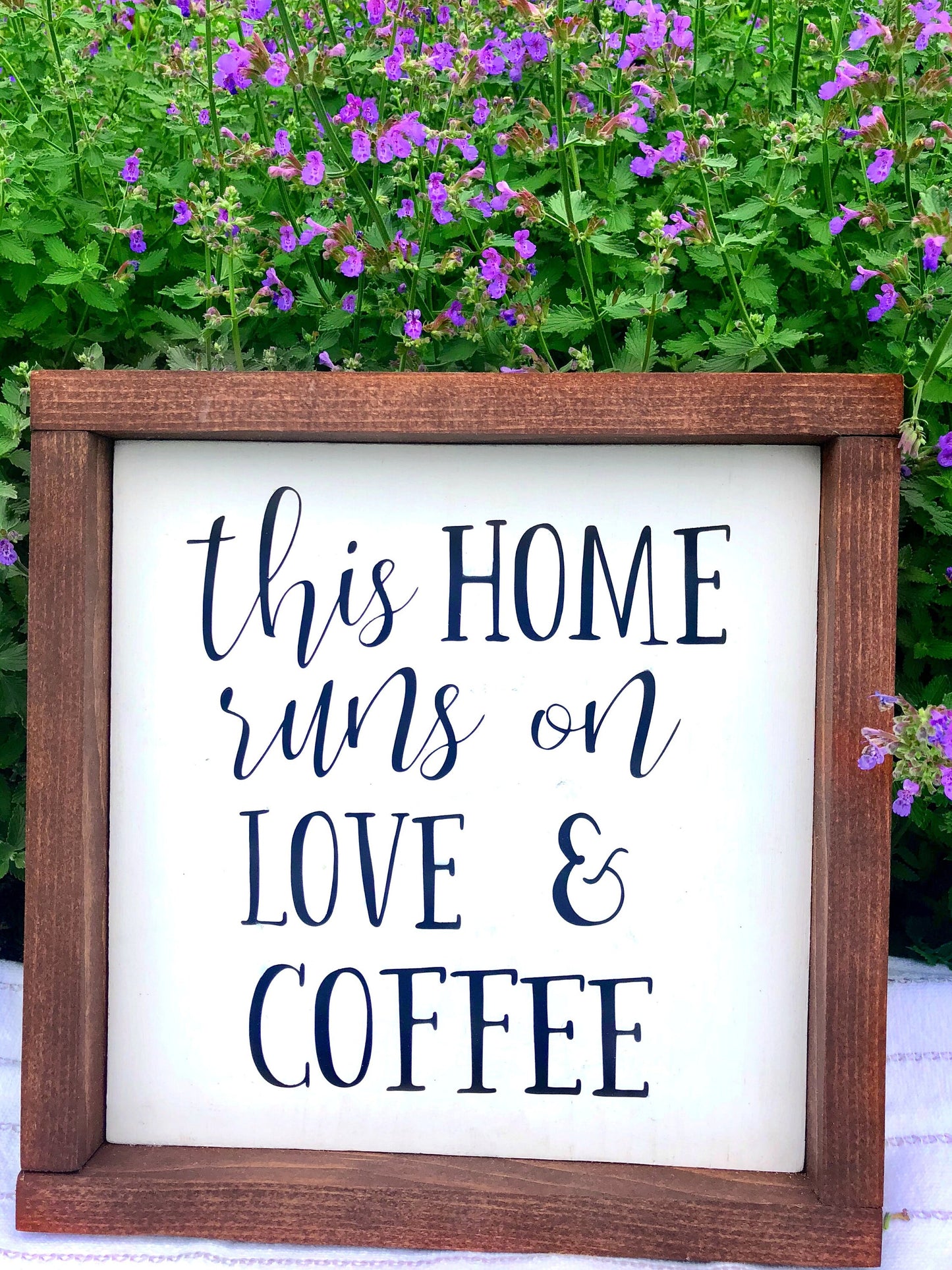 This Home Runs On Love & Coffee Wood Sign, Farmhouse Wood Sign, Kitchen Sign, Coffee Sign, Coffee Bar Signs, Wall Decor