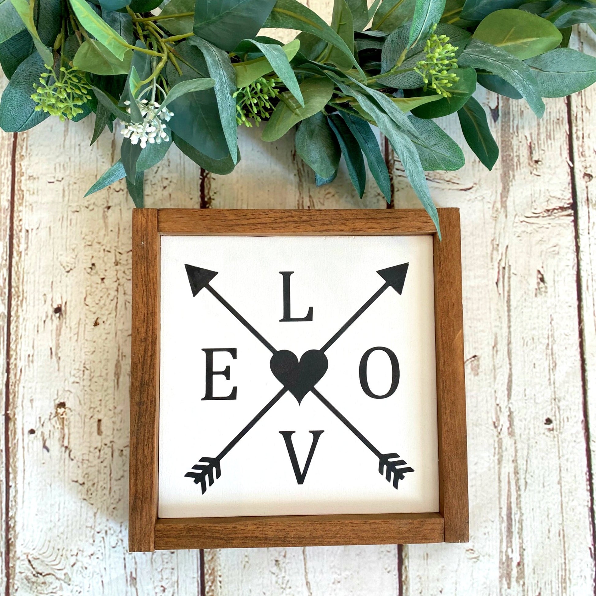 Arrow Wood Sign , Love Arrows, Anniversary Gift, Love Arrow Wall Sign, Rustic Wood Sign, Valentine Gift, Gallery Wall Love Sign
