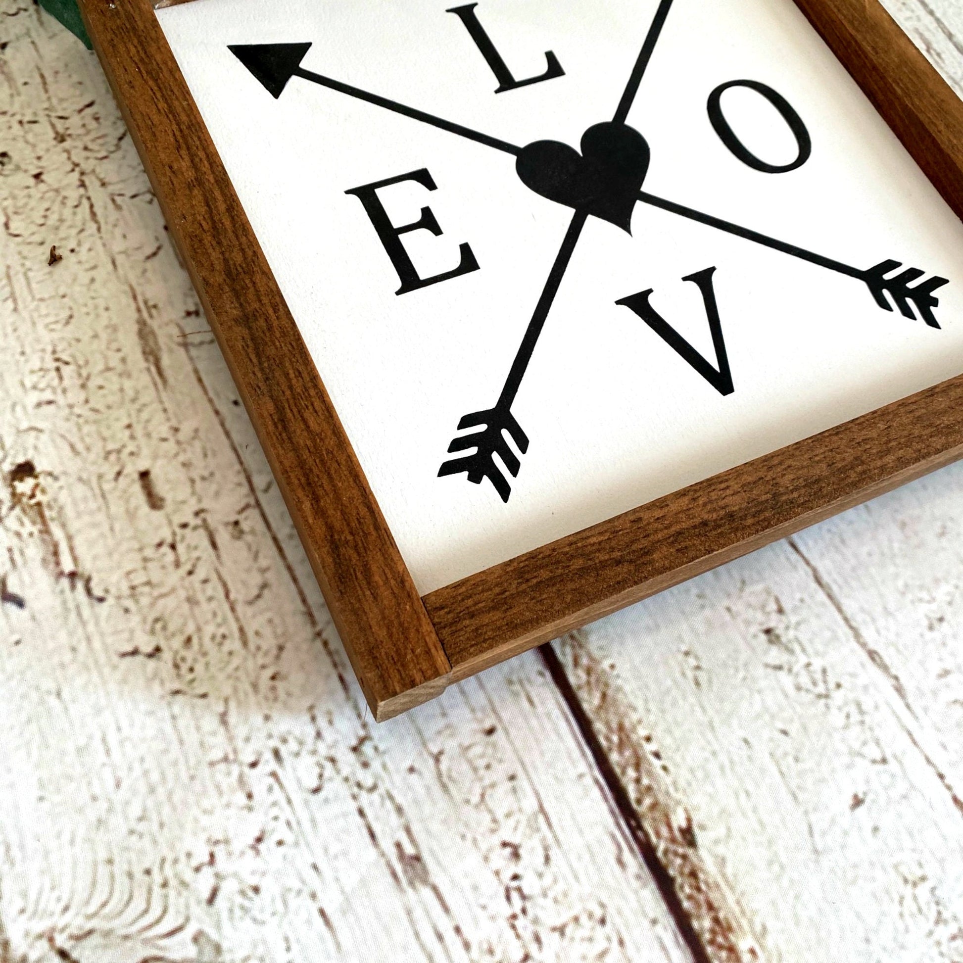 Arrow Wood Sign , Love Arrows, Anniversary Gift, Love Arrow Wall Sign, Rustic Wood Sign, Valentine Gift, Gallery Wall Love Sign