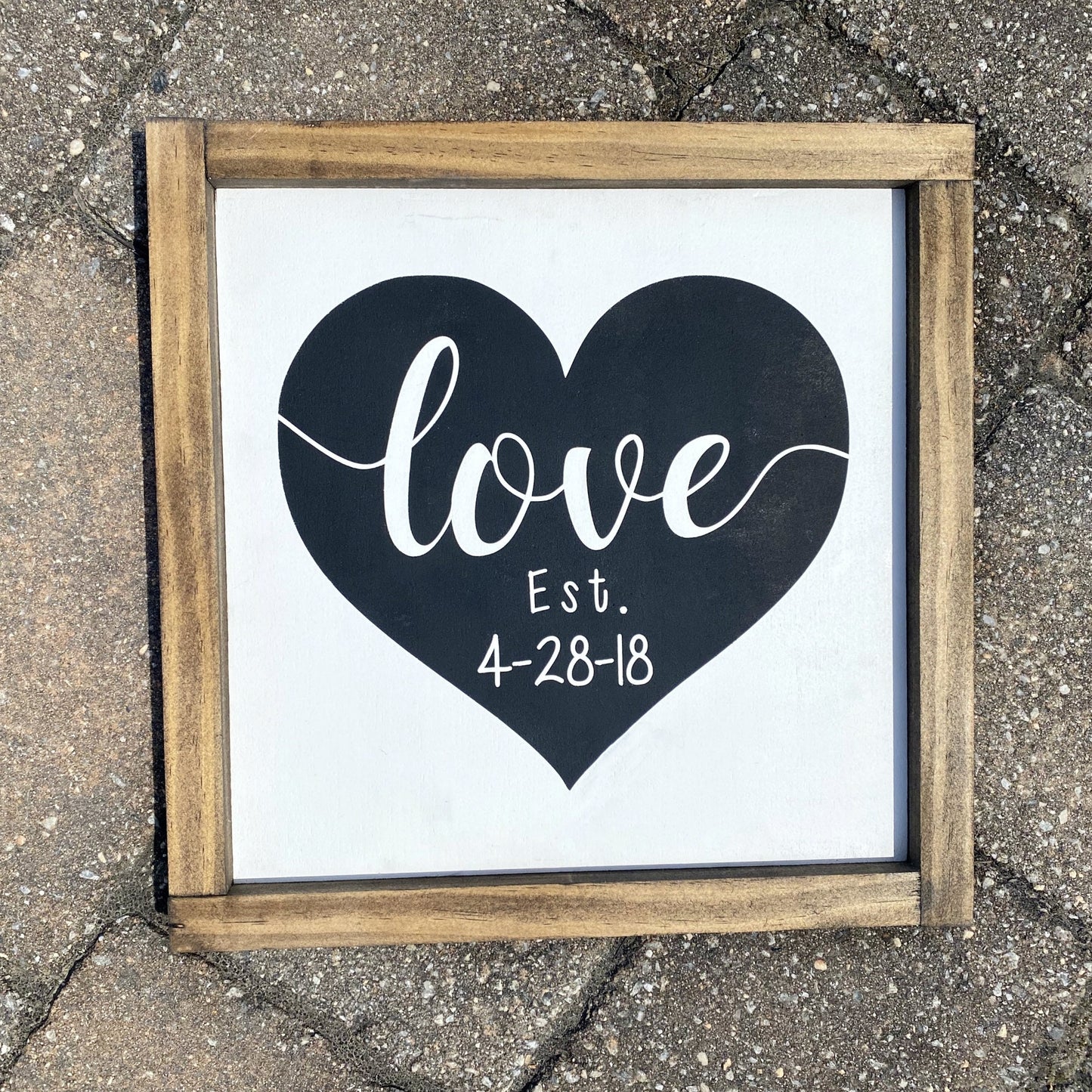 Love Wood Sign, Heart Sign with Established Date, Valentines Gift, Shower Gift, Anniversary, Wall Decor, Custom Wood Sign, Farmhouse Decor,