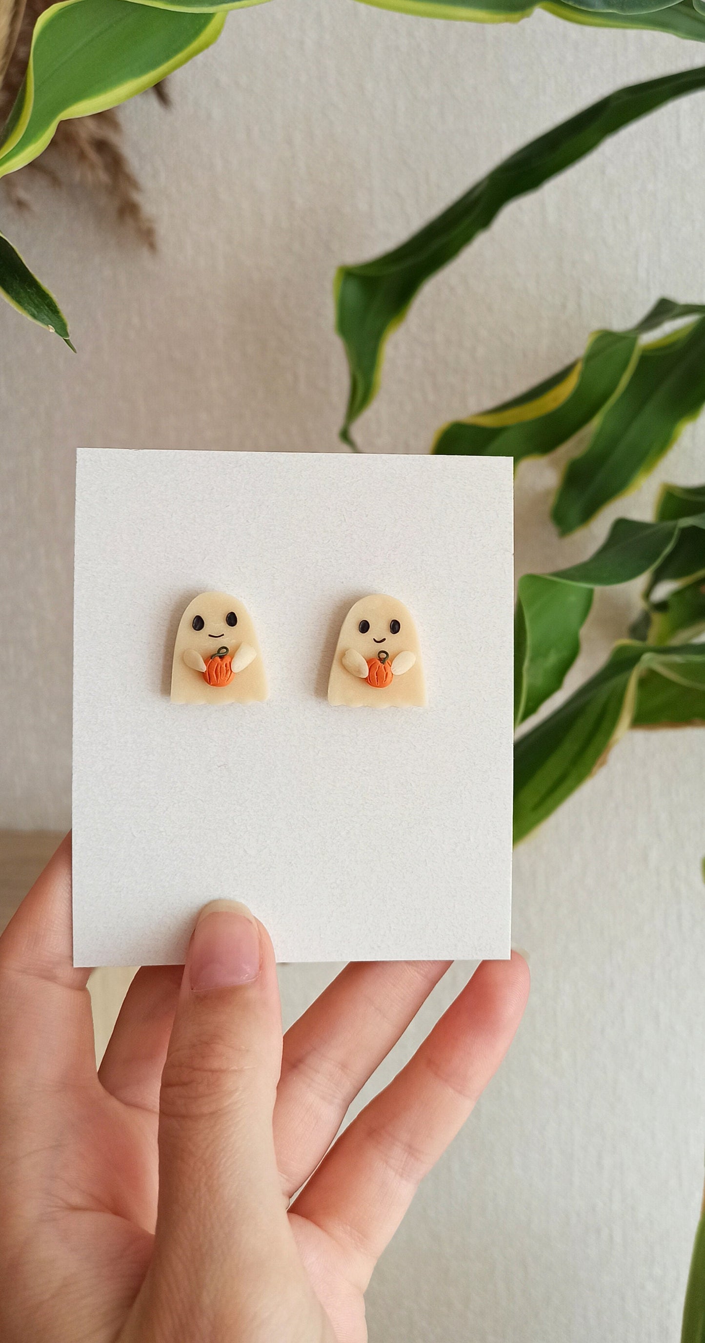 Avelli- Dark glow Ghosts, Halloween Earring, Polymer Clay stud, Cute Ghost, Halloween Earrings Clay, Halloween  Charms, Glow in The Dark