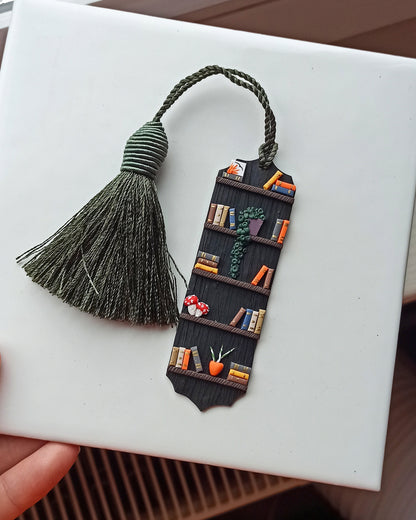 Black Bookshelf Bookmark: Personalized Polymer Clay Book lover gift