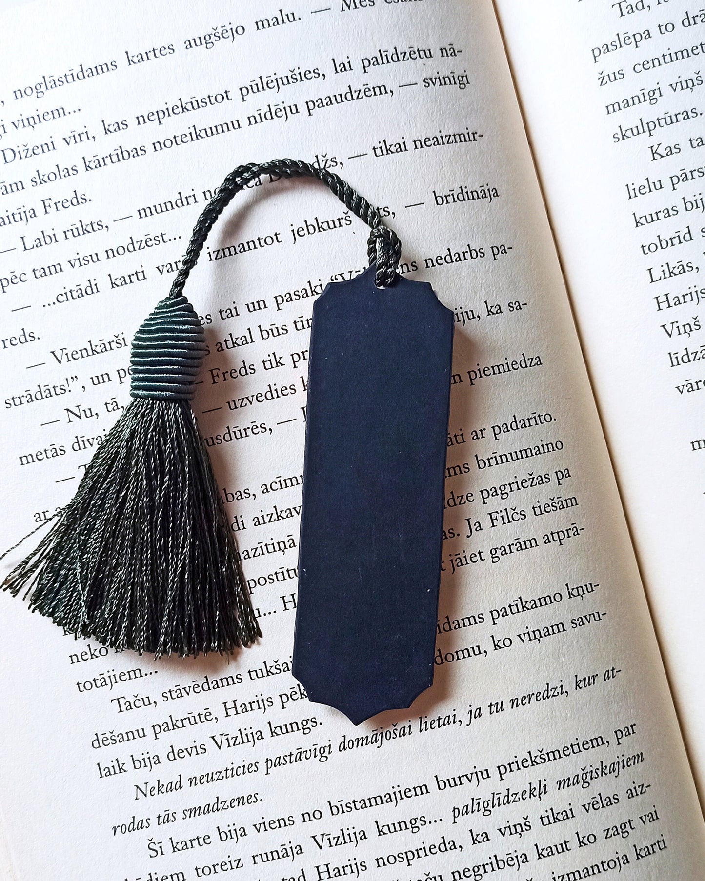 Black Bookshelf Bookmark: Personalized Polymer Clay Book lover gift
