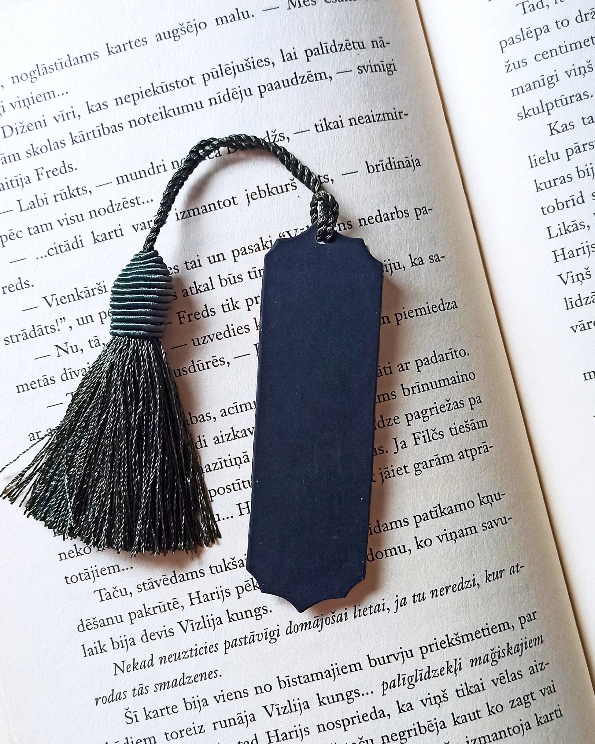 Black Bookshelf Bookmark: Personalized Polymer Clay Book lover gift