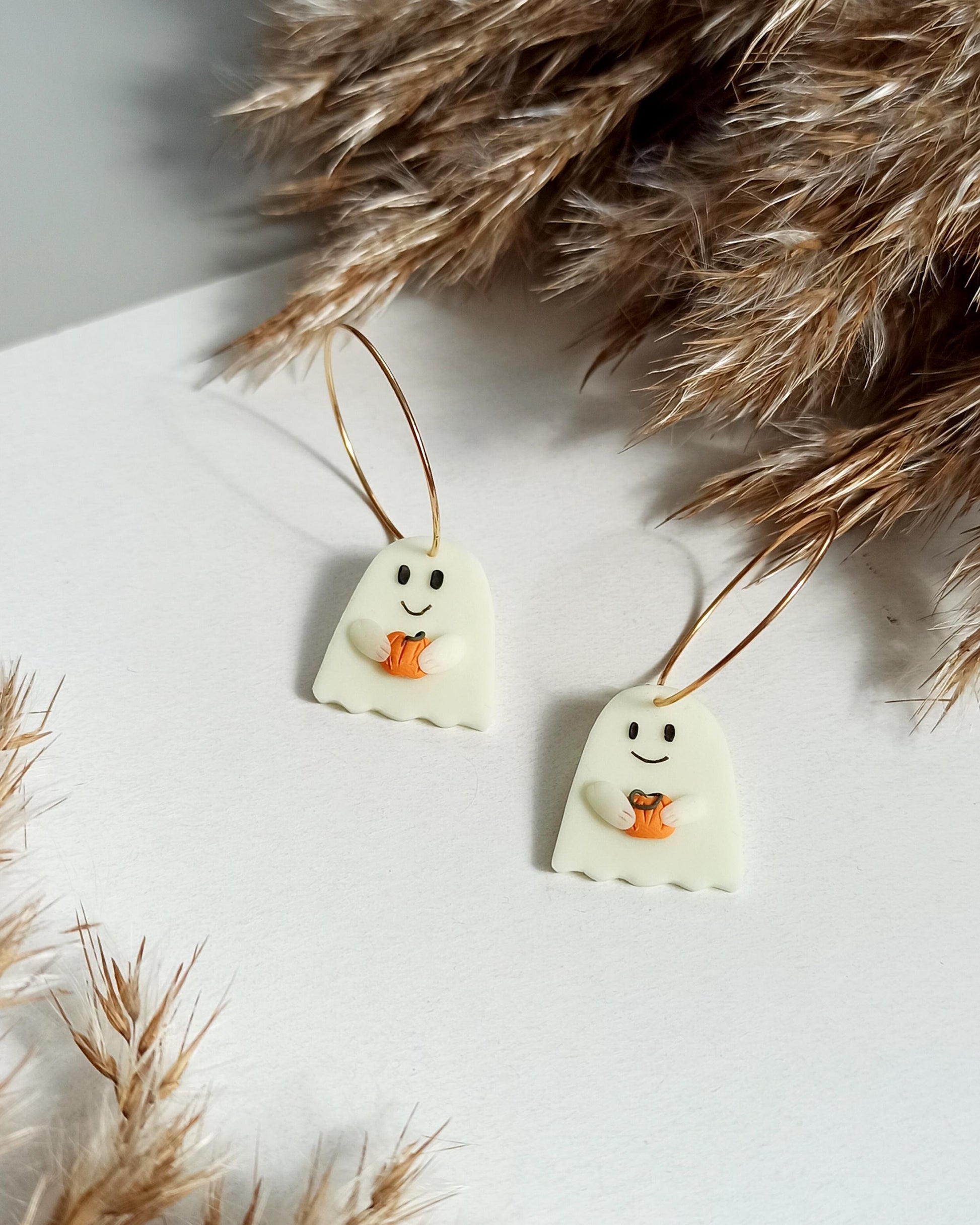 Avelli- Dark glow Ghosts, Halloween Earring, Polymer Clay stud, Cute Ghost, Halloween Earrings Clay, Halloween  Charms, Glow in The Dark